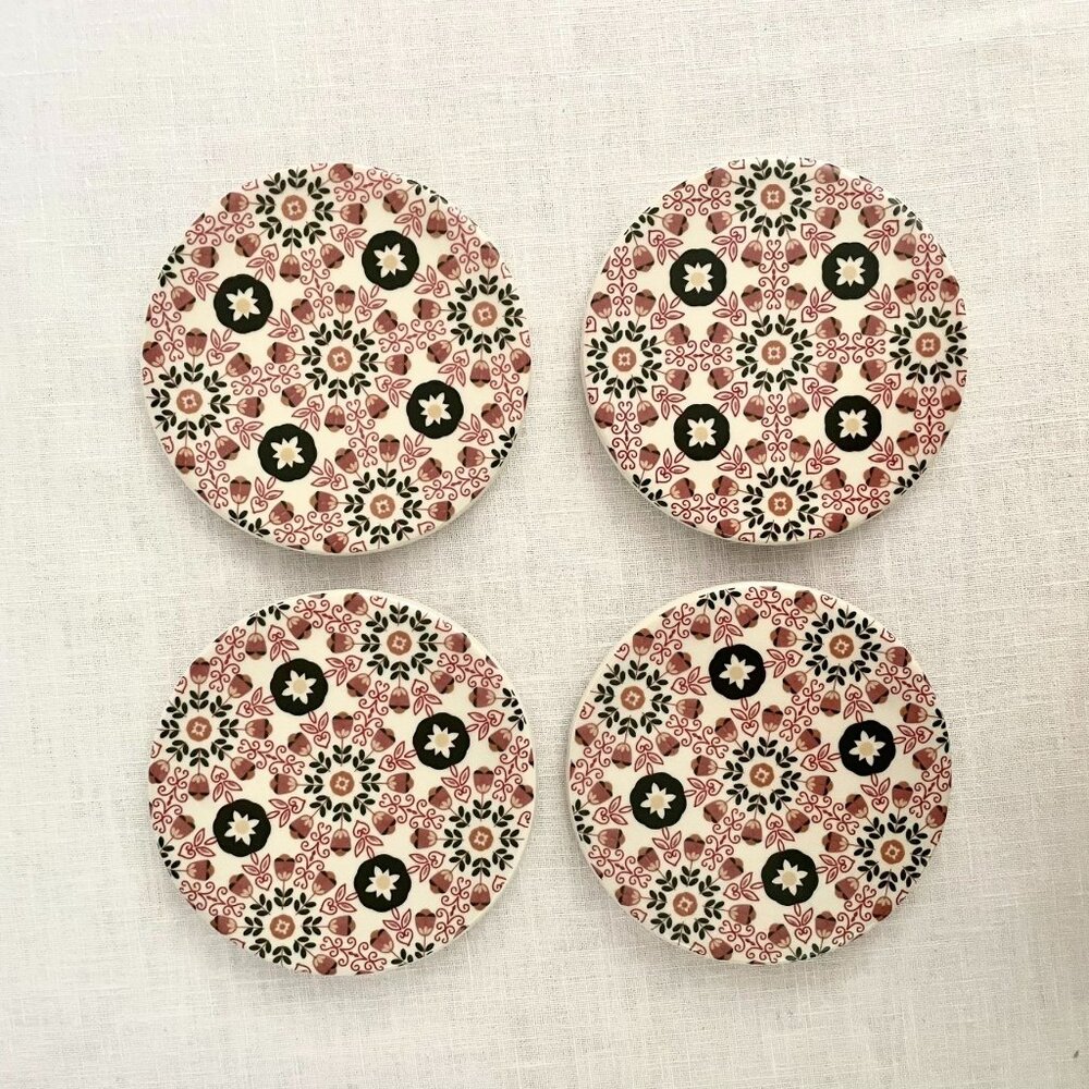 Chic and Tonic Stoneware Coasters Set Of 4 Round 4 Inch w/ Floral Pattern